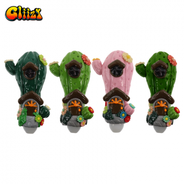 6 IN GLIIZY TREE HOUSE CLAY GLASS HAND PIPE